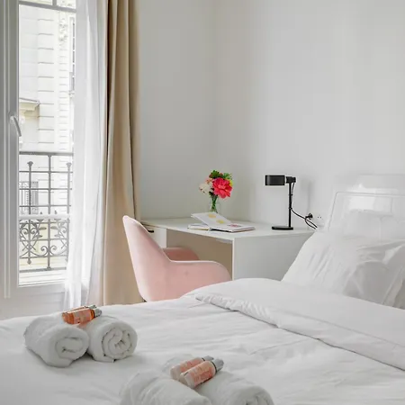 Parisian Elegance - Luxury In Daumesnil *