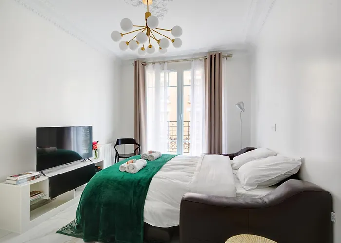 Apartment Parisian Elegance - Luxury In Daumesnil *